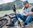 Wasser im Knie beim Fahrradfahren: Das hilft und entlastet geplagte Kniegelenke ( Foto: Adobe Stock - auremar_)